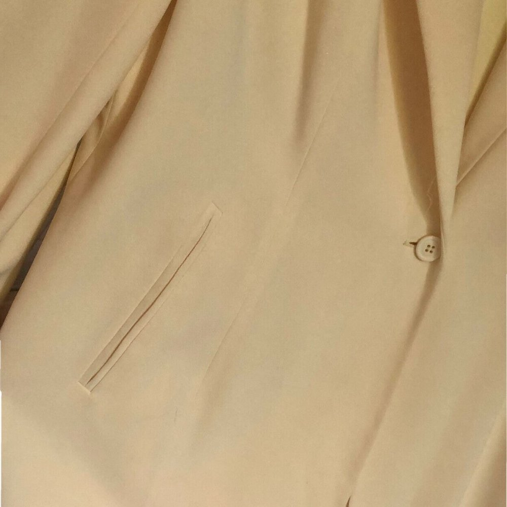 Ladies Fully Lined Gently Shaped 2 pc Skirt Suit by Together Yellow Plus Size